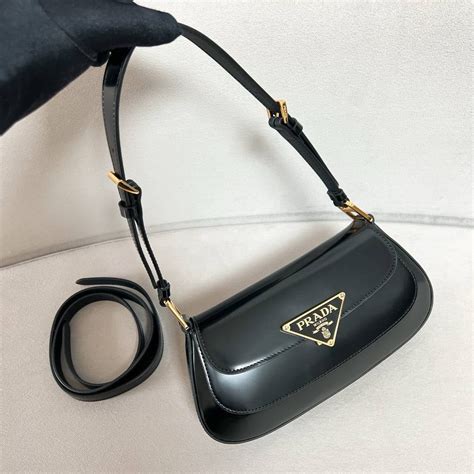 prada dhgate